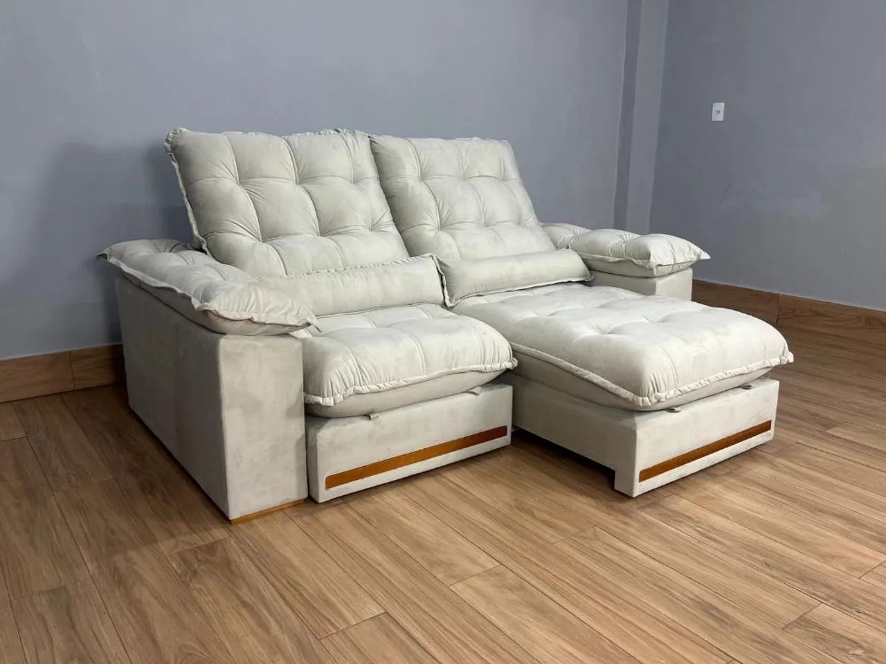 Sofá Retrátil e Reclinável Istambul 2.30m Molas Ensacadas l865
