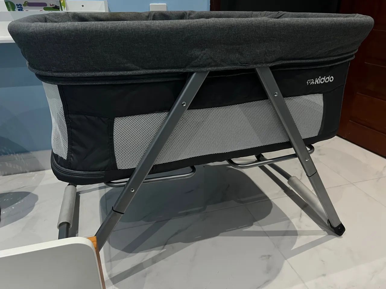 Berço Kiddo Portátil e Compacto