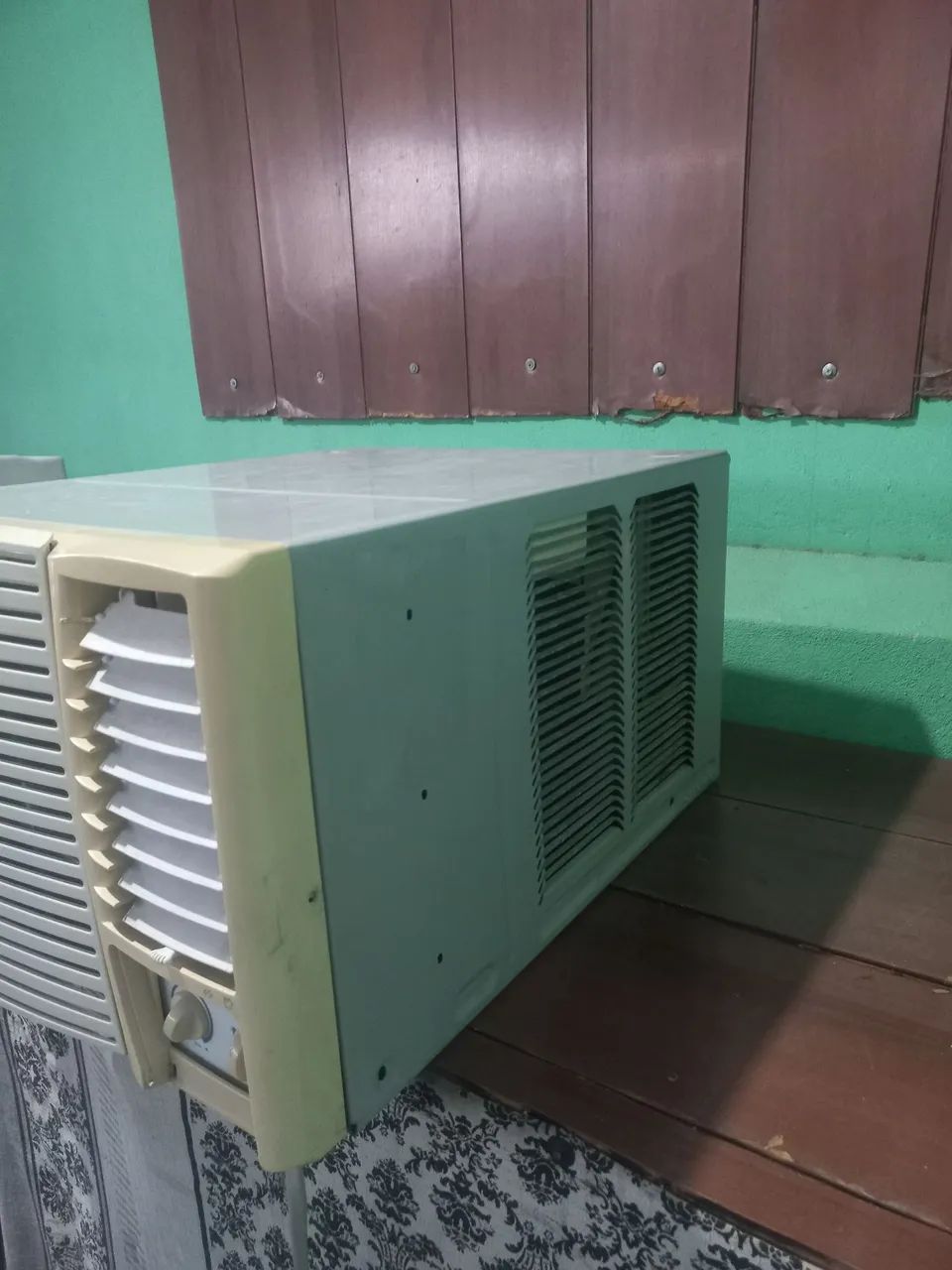 Ar Condicionado de Janela - Ótimo estado! - Foto 2