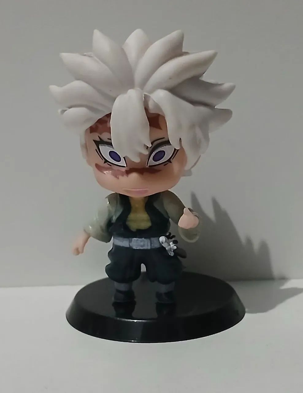 BONECO MINIATURA DEMON SLAYER SANEMI SHINAZUGAWA
