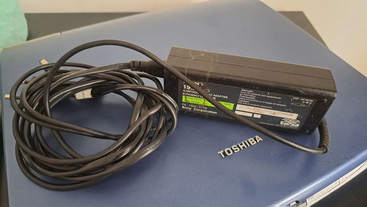 Notebook Toshiba Antigo com Windows XP - Foto 6