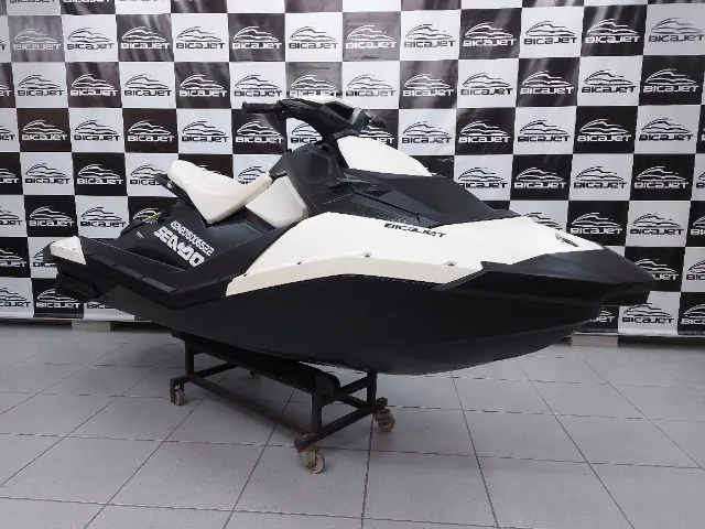 Jet Ski Spark 90 2014 - Seminovo