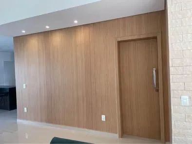 Plotagem em portas de. Vidros e. Madeira  - Foto 3