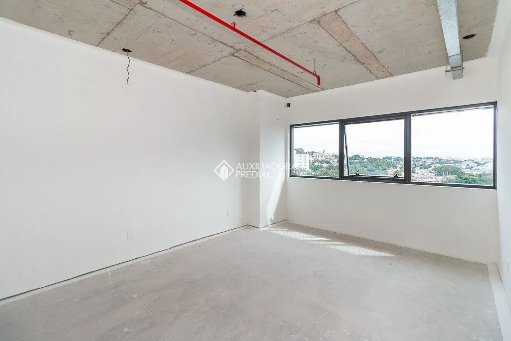 Comercial no bairro Teresópolis
