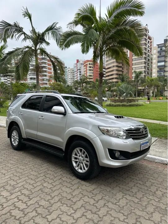 Toyota Hilux sw4 srv 3.0 diesel 
