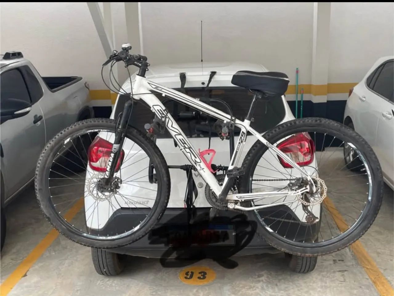 Bicicleta 21 marchas e transbike