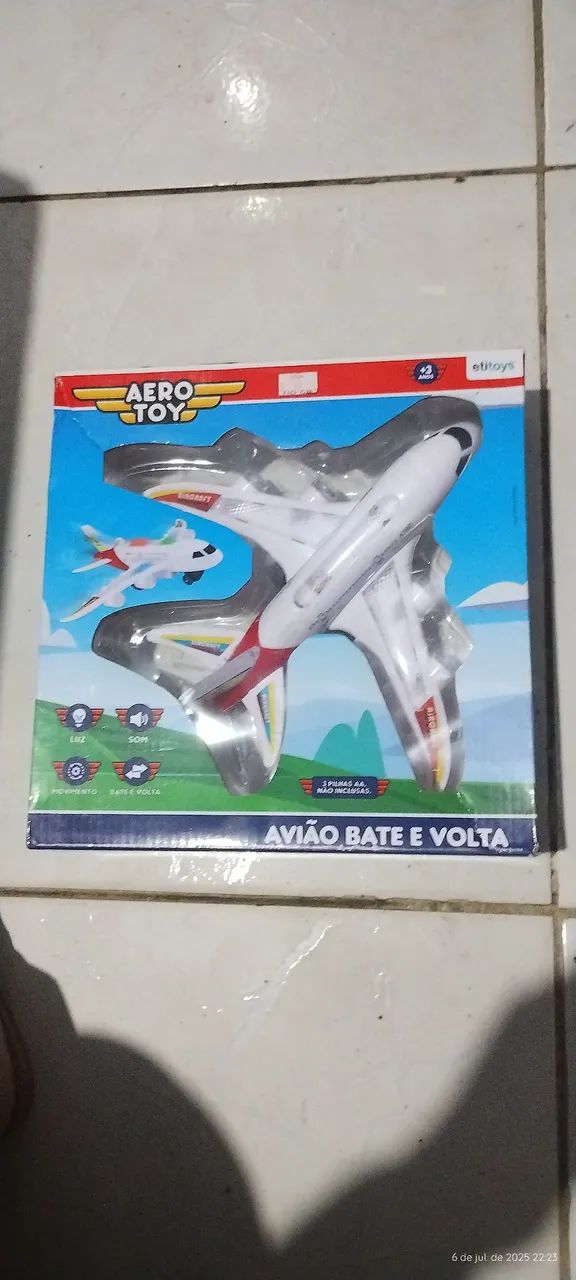Avião Bate e Volta Aero Toy