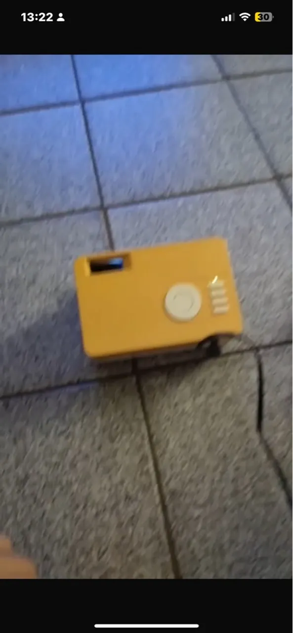Mini Projetor Portátil Amarelo