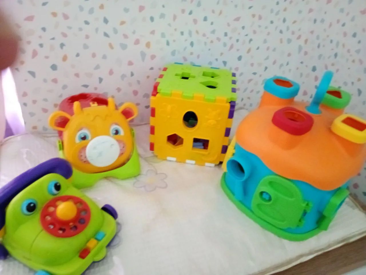 Brinquedos estímulo infantil aprendizagem 