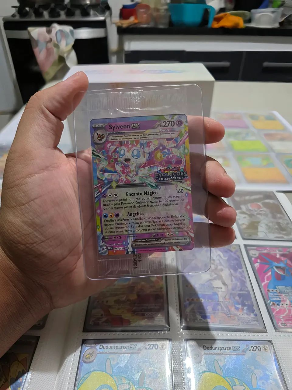 Sylveon EX - Evoluções Prismáticas 
