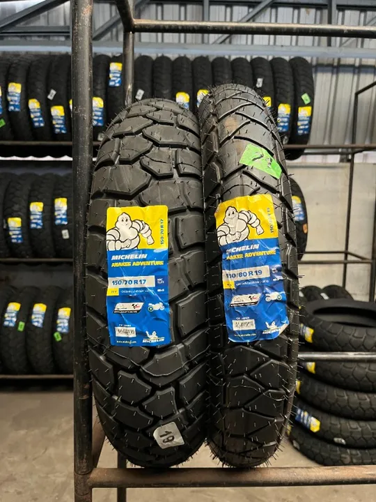 Par de Pneu Michelin Power GP2 200/55-17 e 120/70-17 Bmw S1000RR