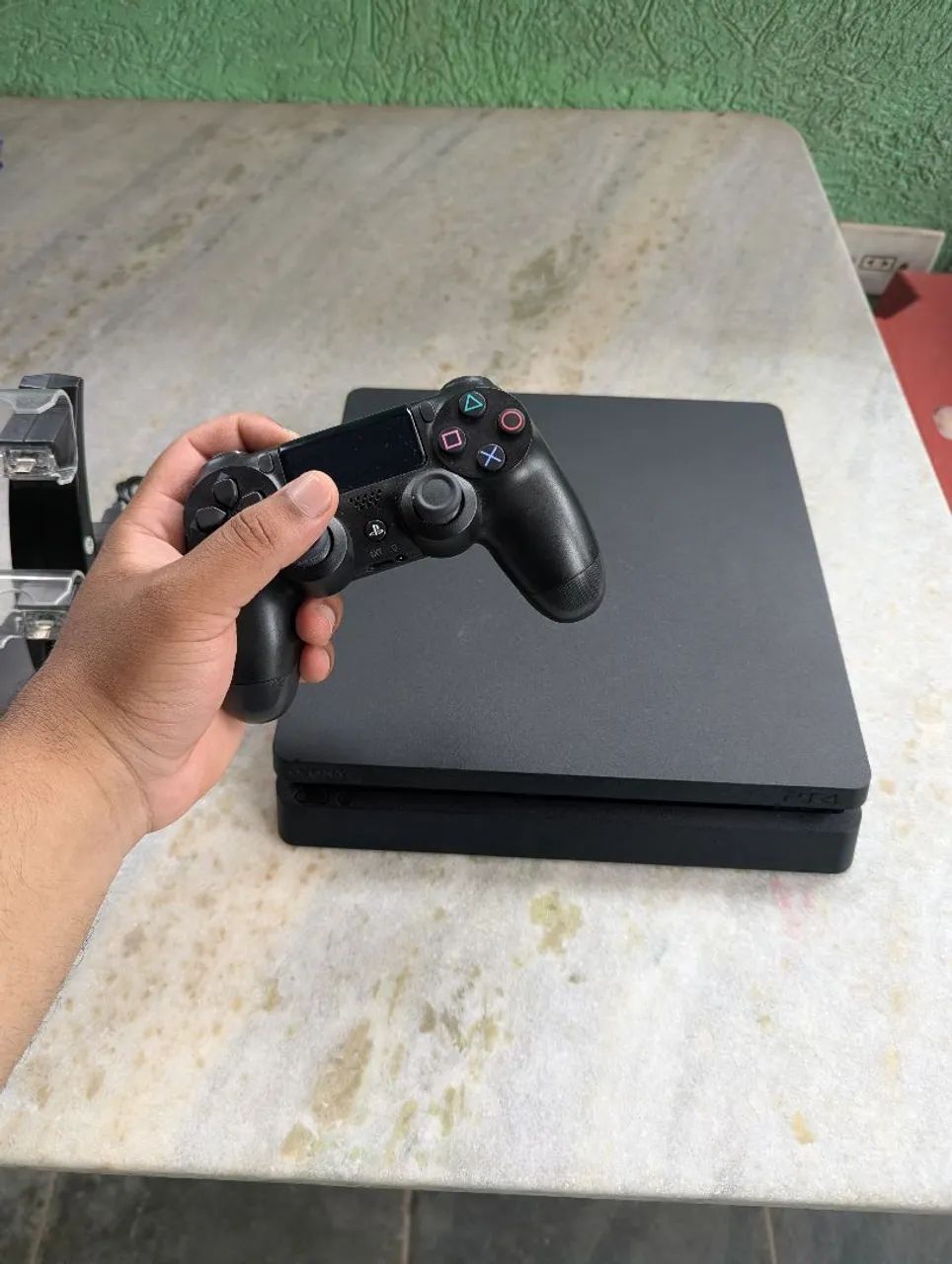PS4 Slim 1TB64310772840705122