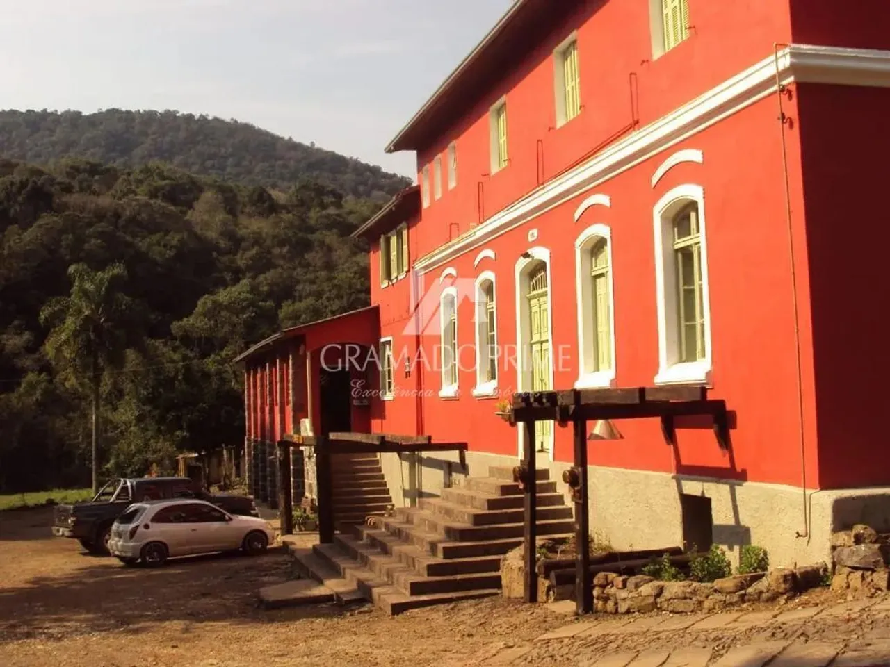HOTEL FAZENDA NA LINHA ARARIPE