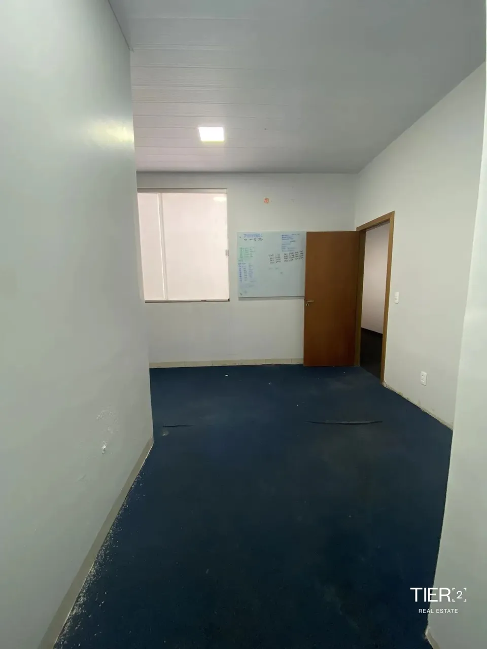 Sala Comercial em frente ao Palacio
