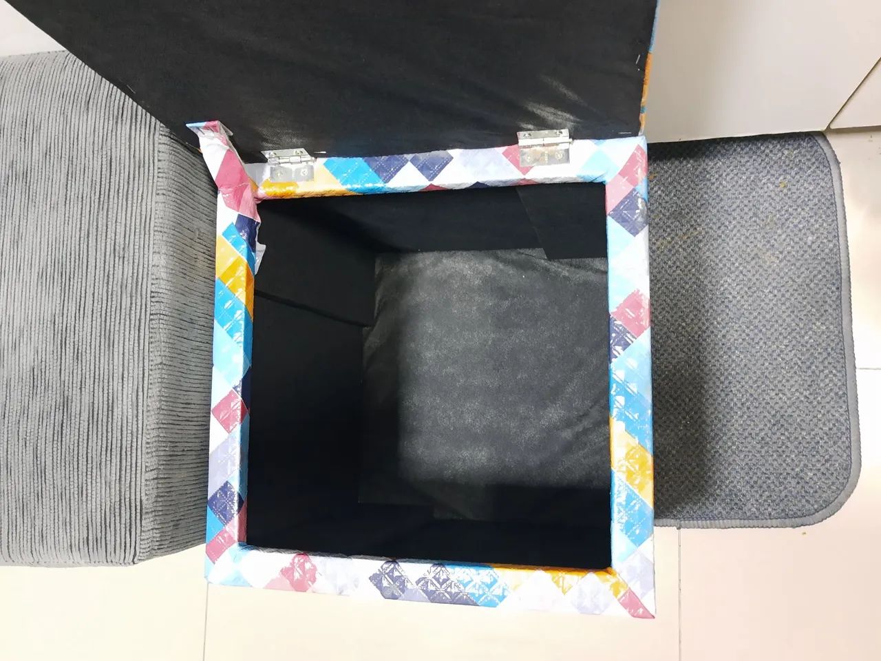 Puffs porta objetos Romero Britto - NOVO - Foto 4