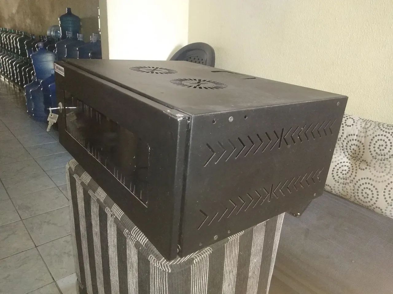 Rack de parede usado  - Foto 2