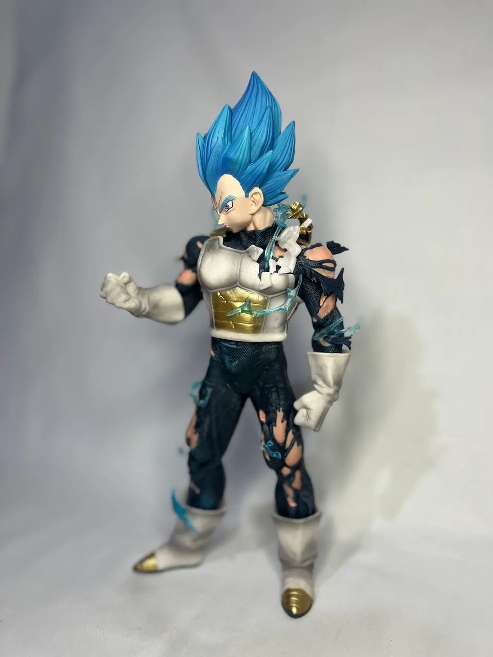 Vegeta Ssj Blue - Action figure Dragon Ball - Boneco Colecionável  - Foto 4