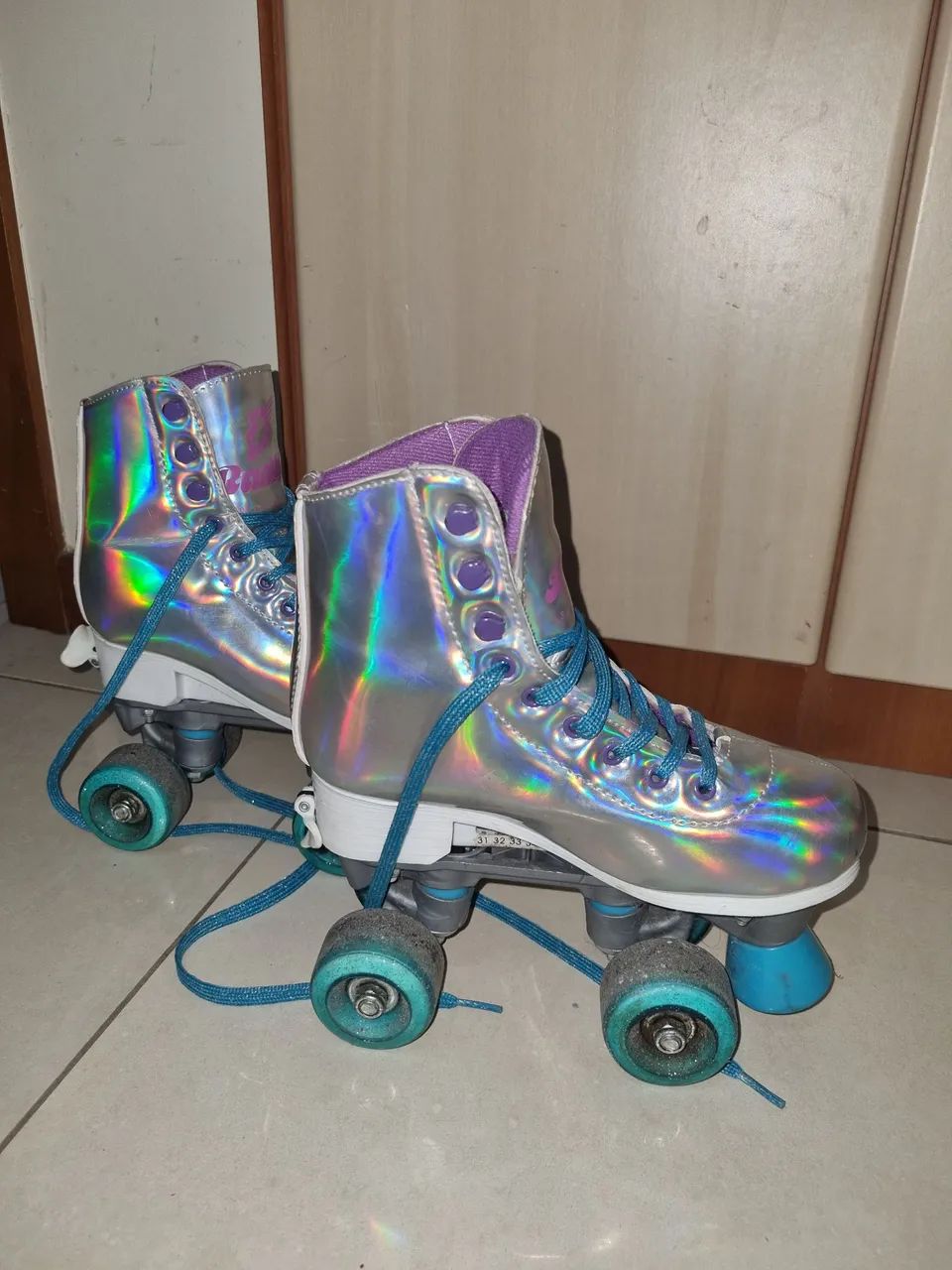 Patins Shine Prata Ajustável (31 -34) Shine Radkal - Usado - Foto 2
