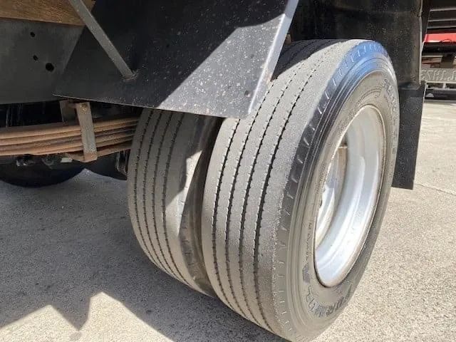 Mercedes-Benz 710 2011 Bau - Foto 9