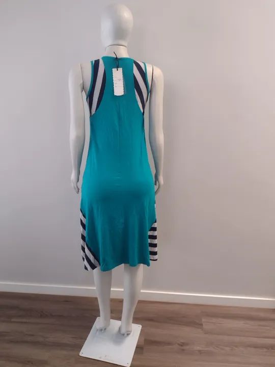 Vestido turquesa Marca Bless - Foto 2