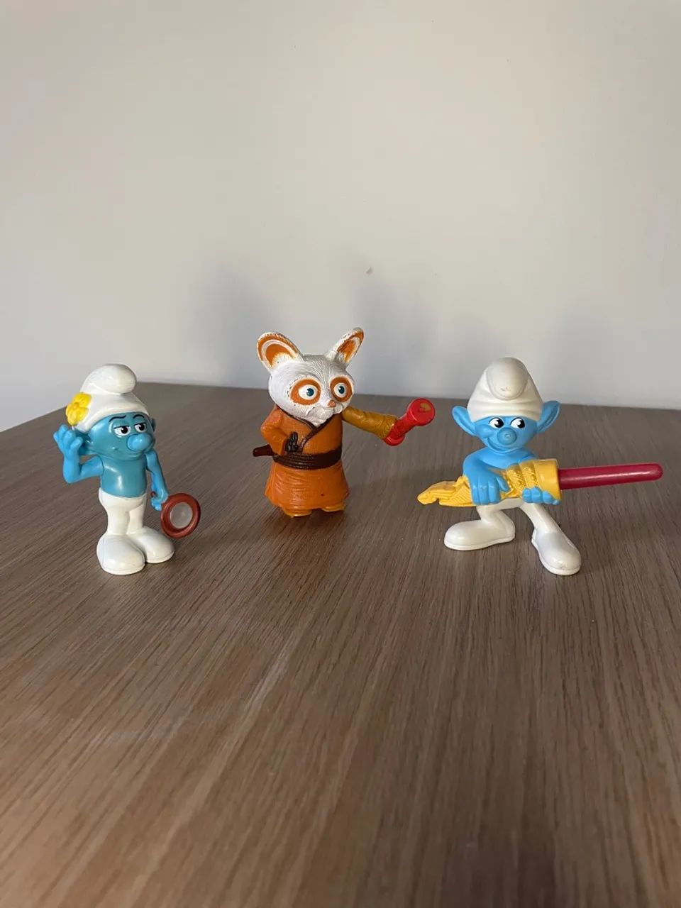 Miniaturas Smurfs e Kung Fu Panda - Foto 2