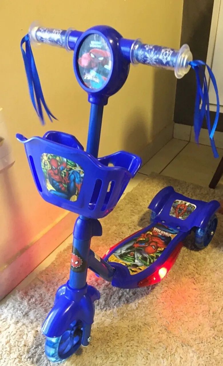 Patinete Homem Aranha ou Vingadores  - Foto 2