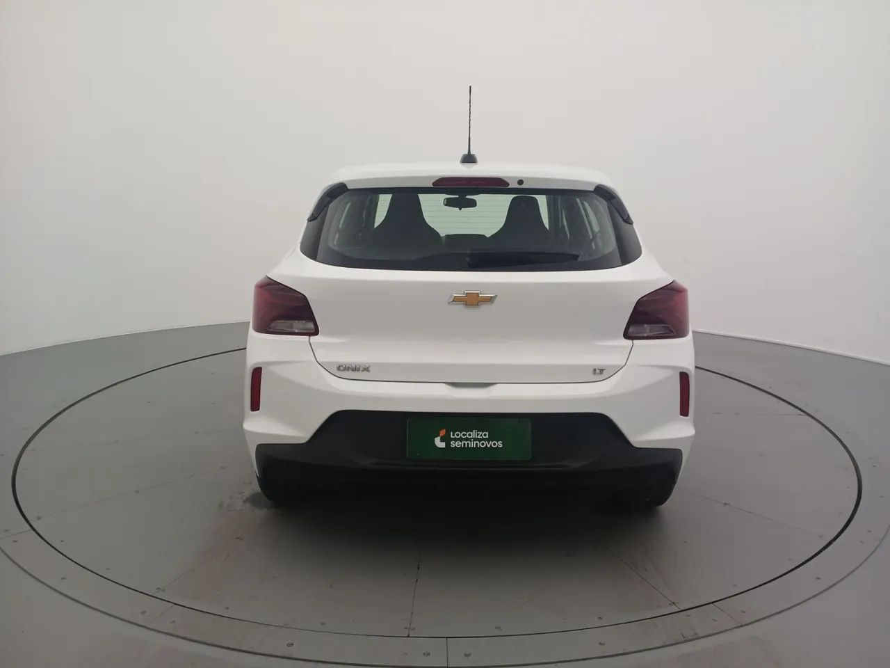 Chevrolet Onix Hatch LT 1.0 12V TB Flex Mec. 4P, foto 4 de 18