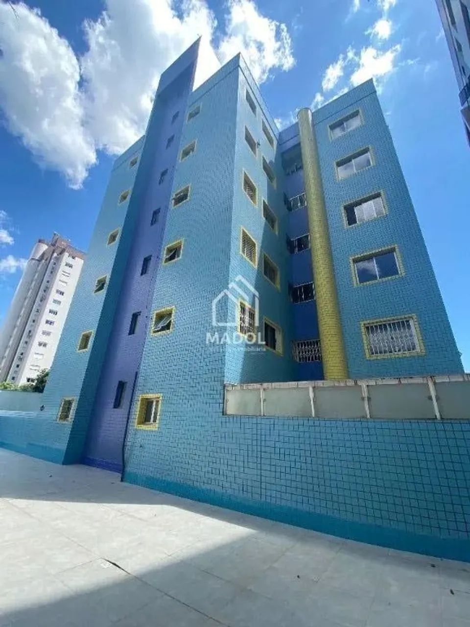 Apartamento à Venda em Centro, Ponta Grossa - PR - Foto 2