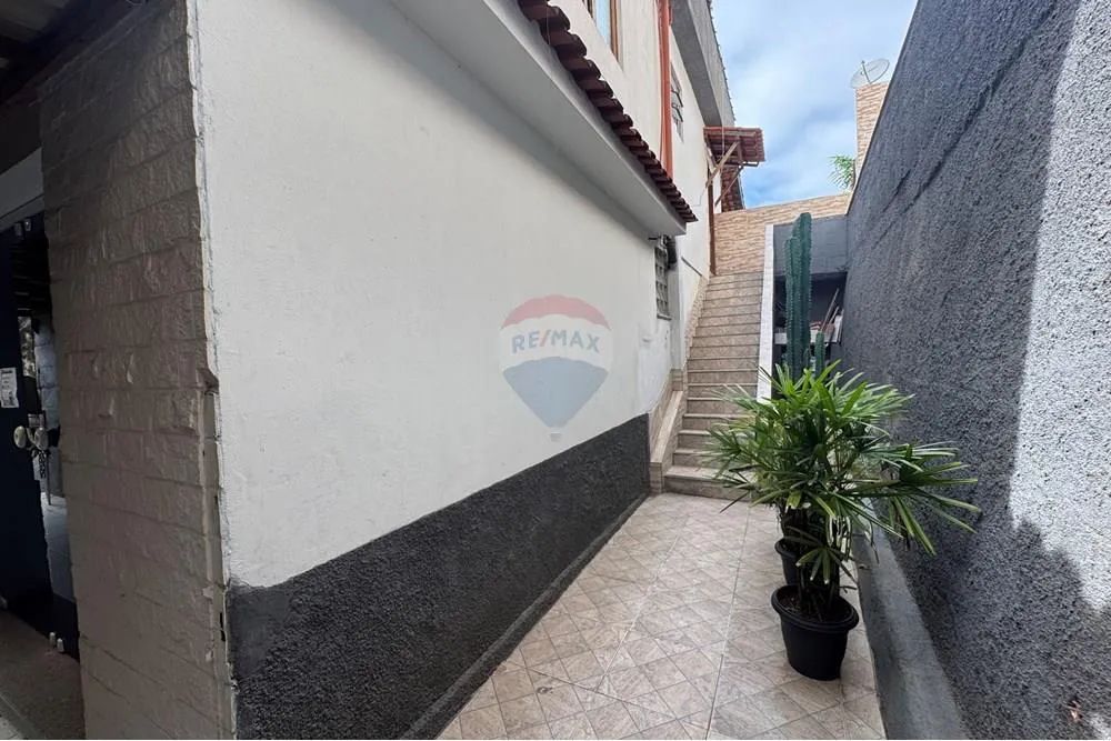 Oportunidade Imperdível no Centro de Bom Jardim  Casa à Venda com Excelente Localização! P - Foto 5