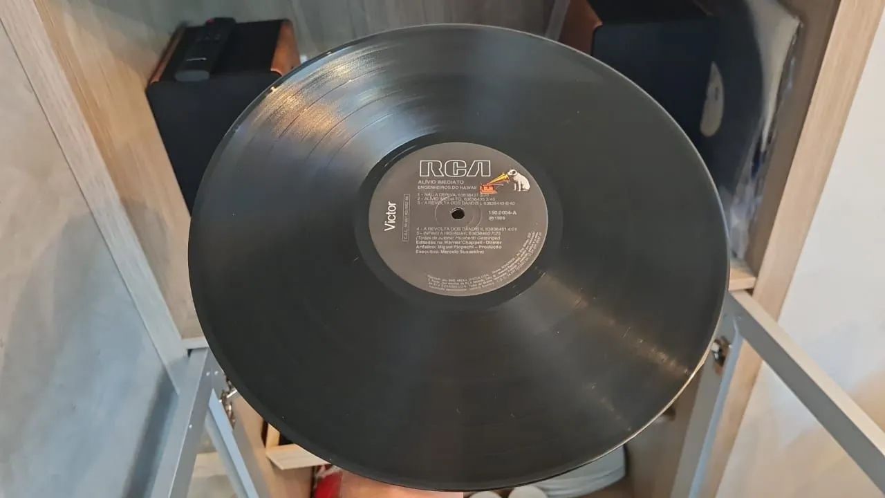 Engenheiros do Hawaii - Álbum Vinil + LP Raul + LP A-ha (sem capa os dois) - Foto 3