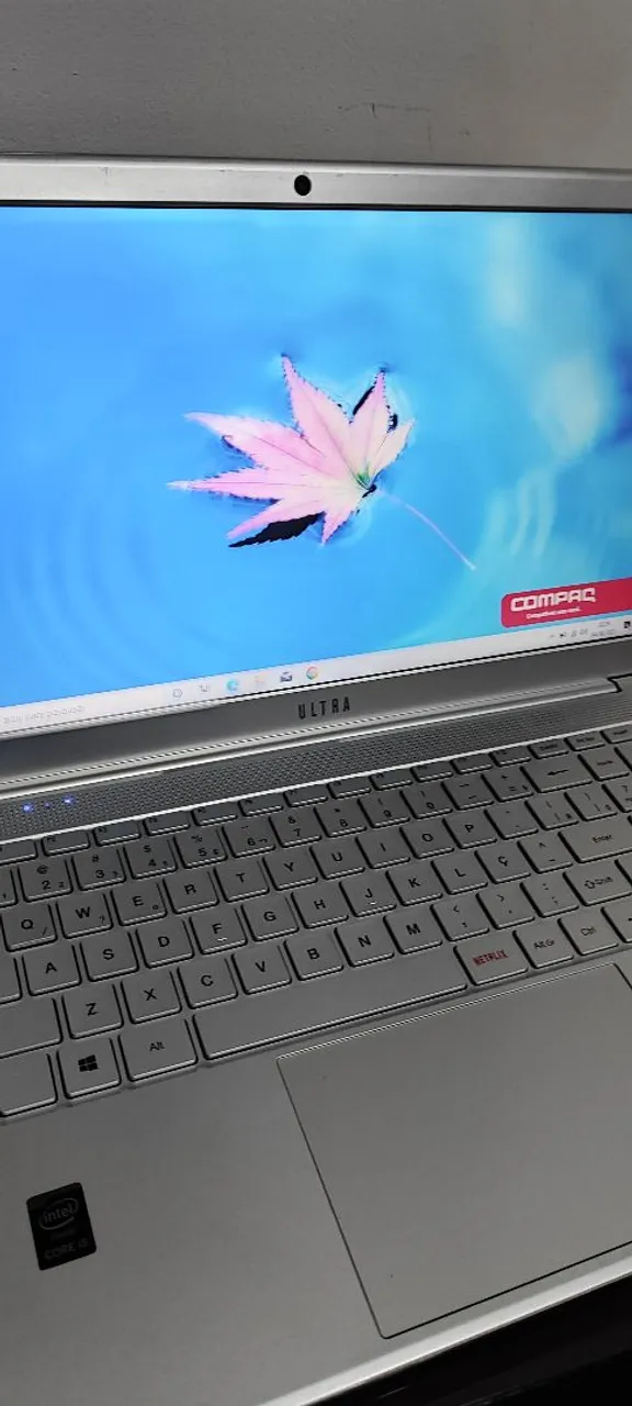 Notebook Compaq Ultra com Intel Core i5