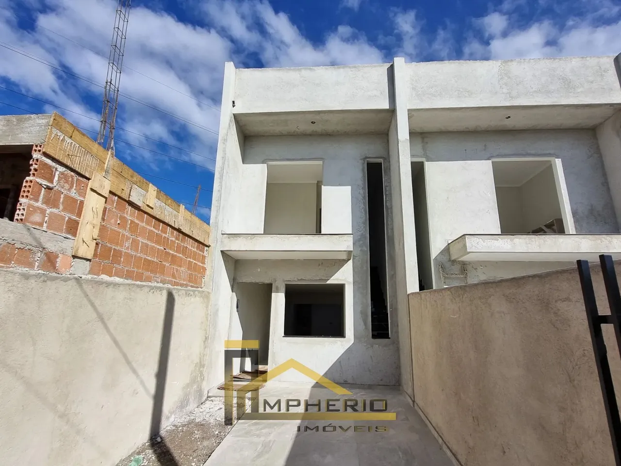 Imperdível oportunidade: Casa à venda em Curitiba-PR, Cidade Industrial, 3 quartos, 1 sala