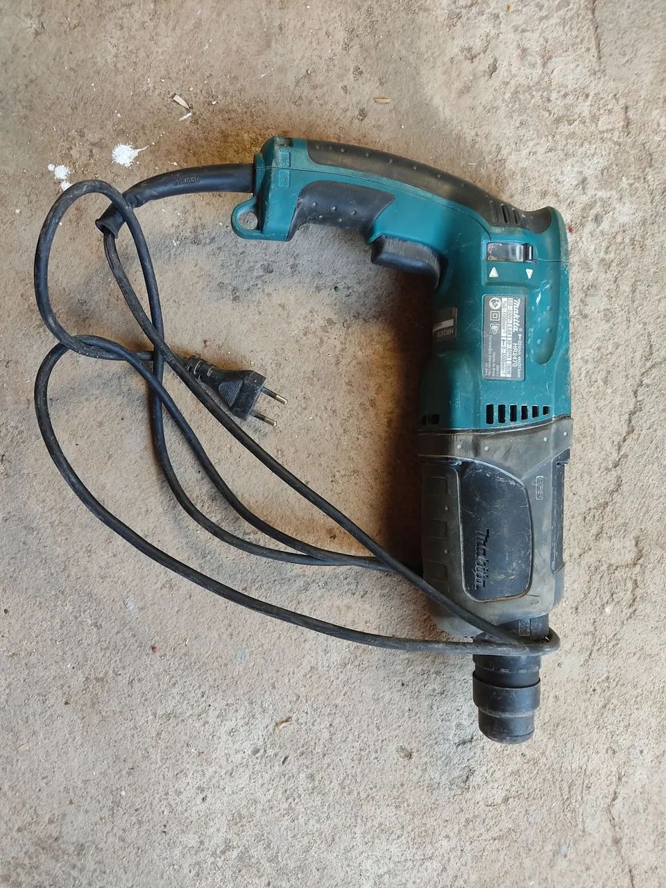 Furadeira martelete de impacto Makita 780W