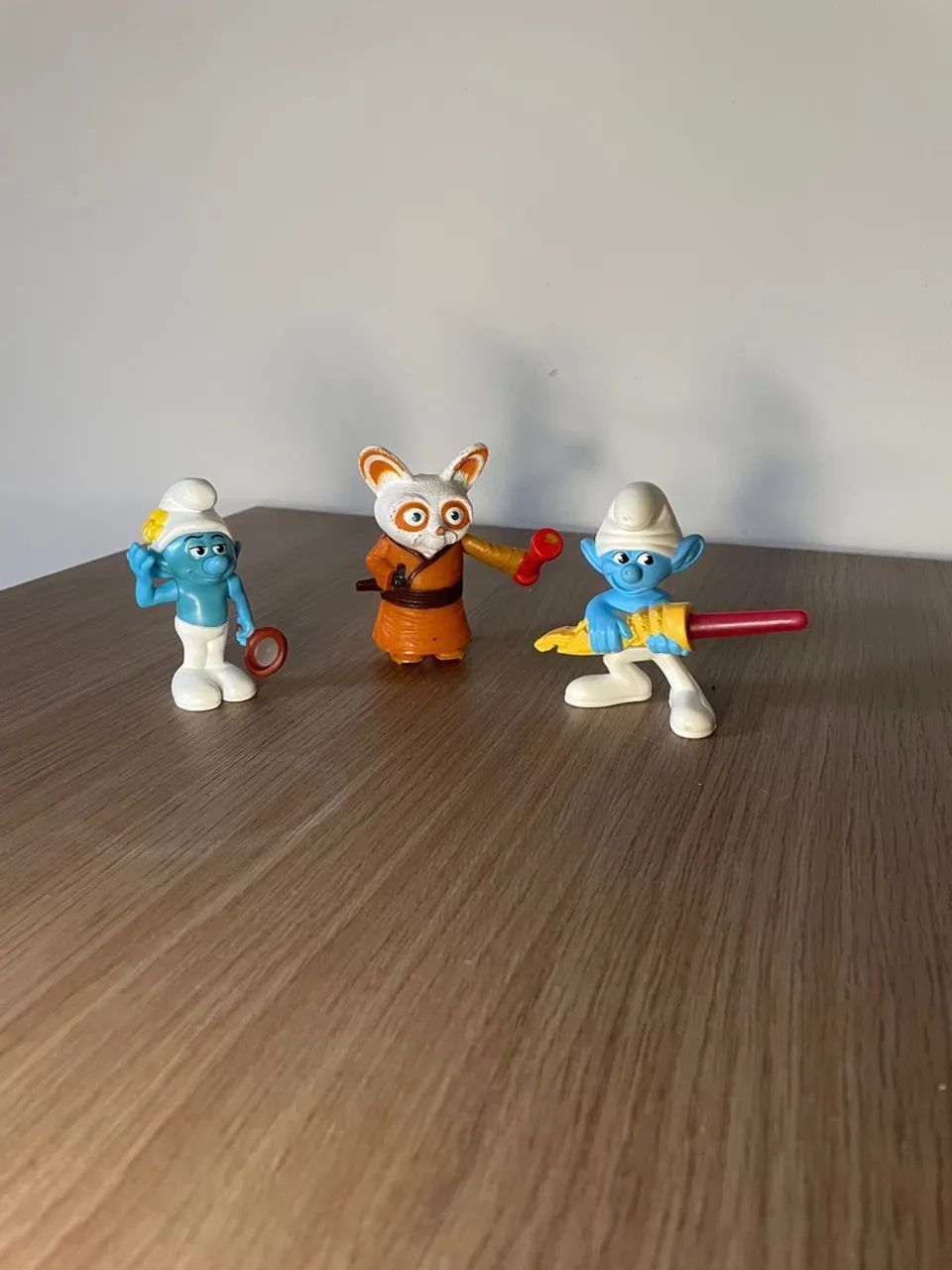 Miniaturas Smurfs e Kung Fu Panda