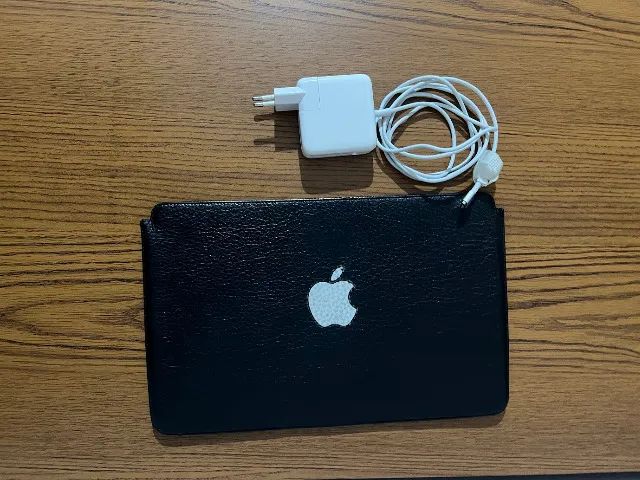 MacBook Air 11 2012 I7 8GB RAM 256GB SSD (Apple, MacOS, M1