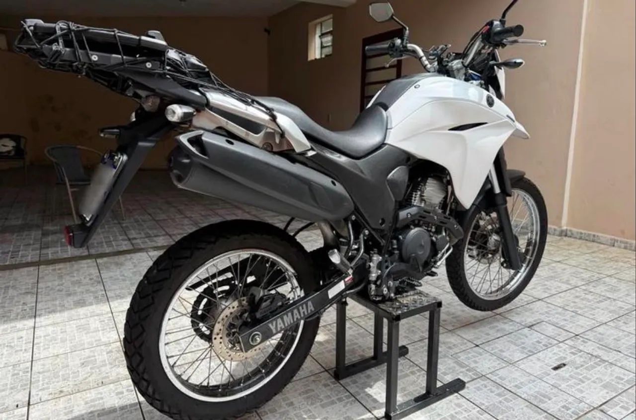 Lander 250 ano 2019 - Foto 3