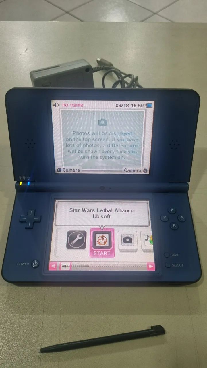 Nintendo DSi XL  - Foto 2