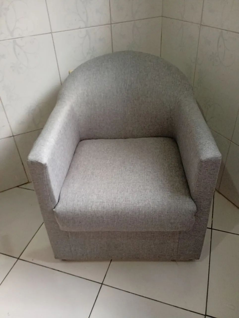 Poltrona pra toda utilidades sala, quarto etc... - Foto 2