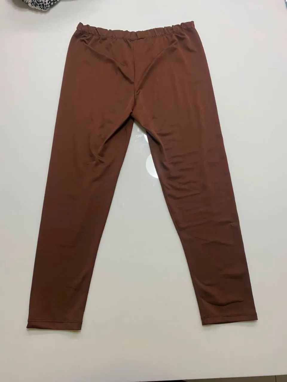 Calça marrom