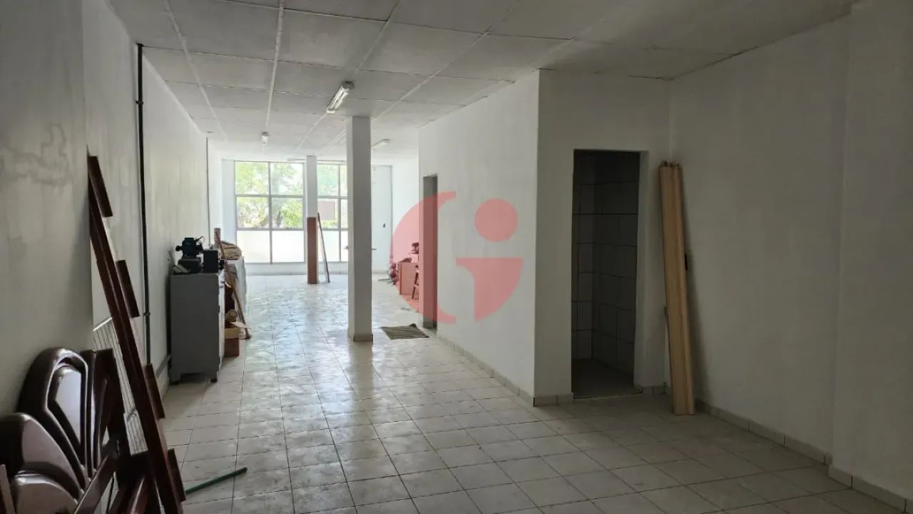 Sala comercial para venda e locação com 72,30m² no Centro | SJC