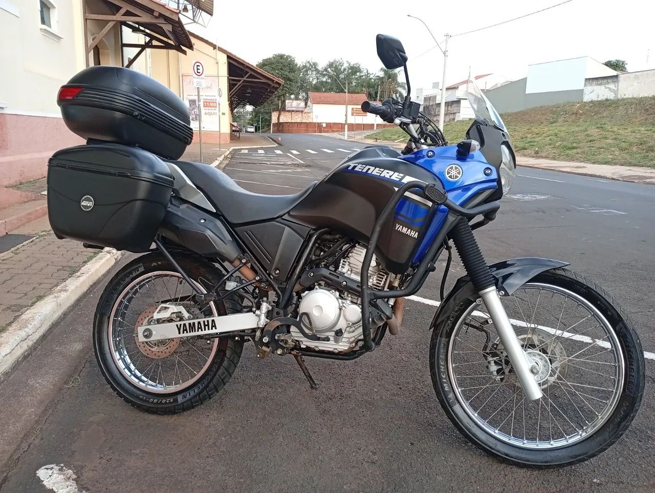 Ténéré 250 2019 bem cuidada