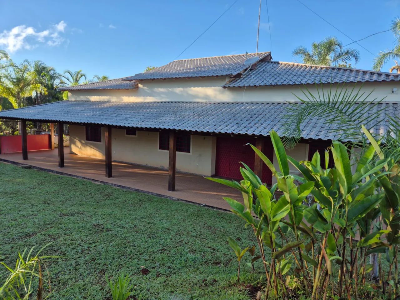 Vendo Casa 4 Qts Corumbá 4