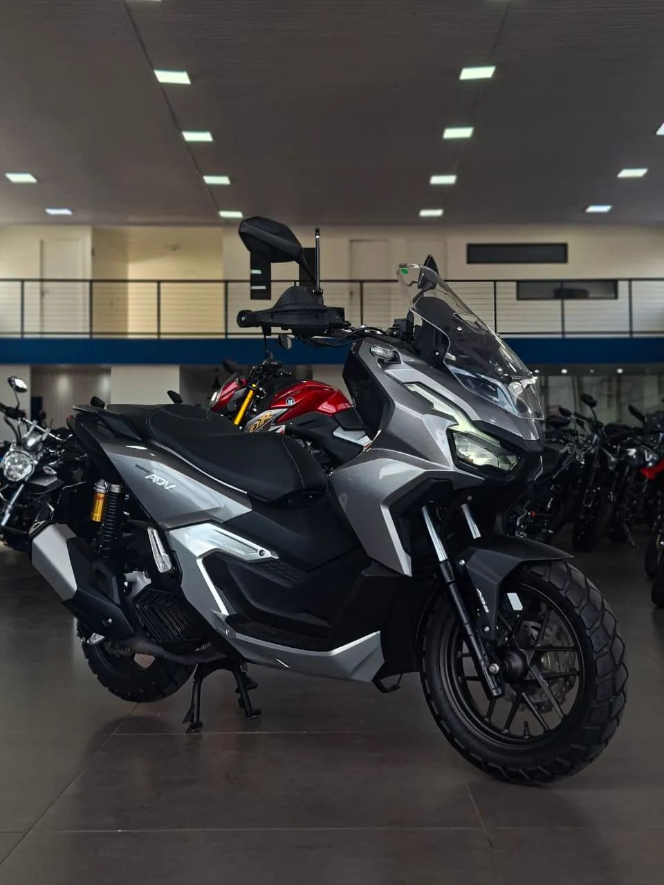 Honda ADV 160 cc 