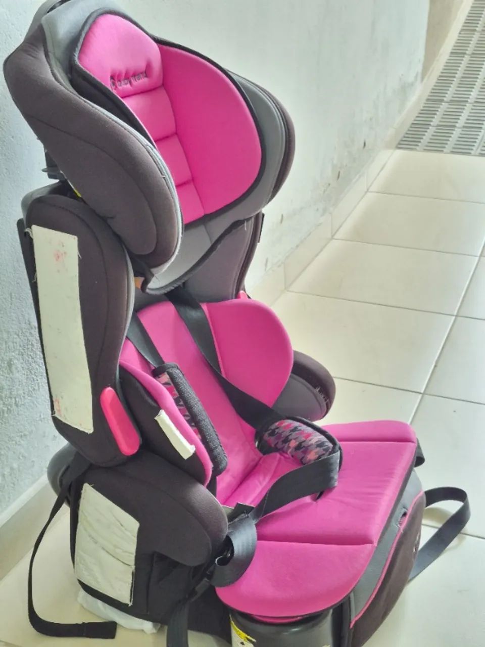 Cadeirinha Infantil Rosa Para Carro Bebê E Criança