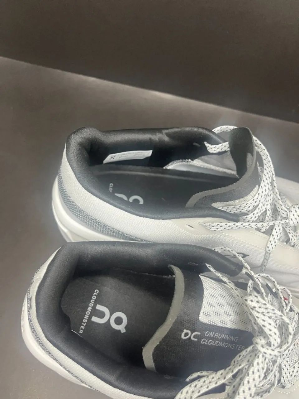 Tenis On Cloudmonster  42 - Foto 4