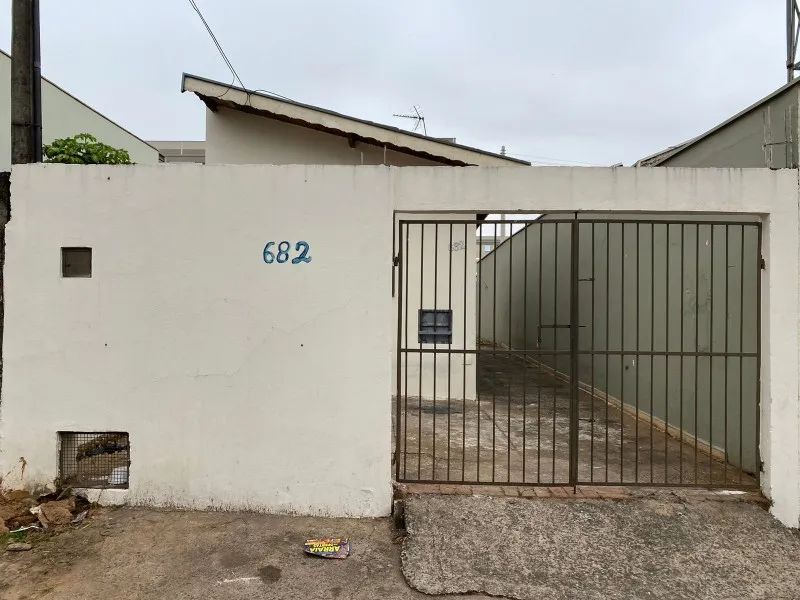 Casas - ÁGUA BRANCA