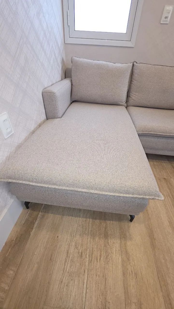 Sofá com Chaise  2,38mt - Foto 2