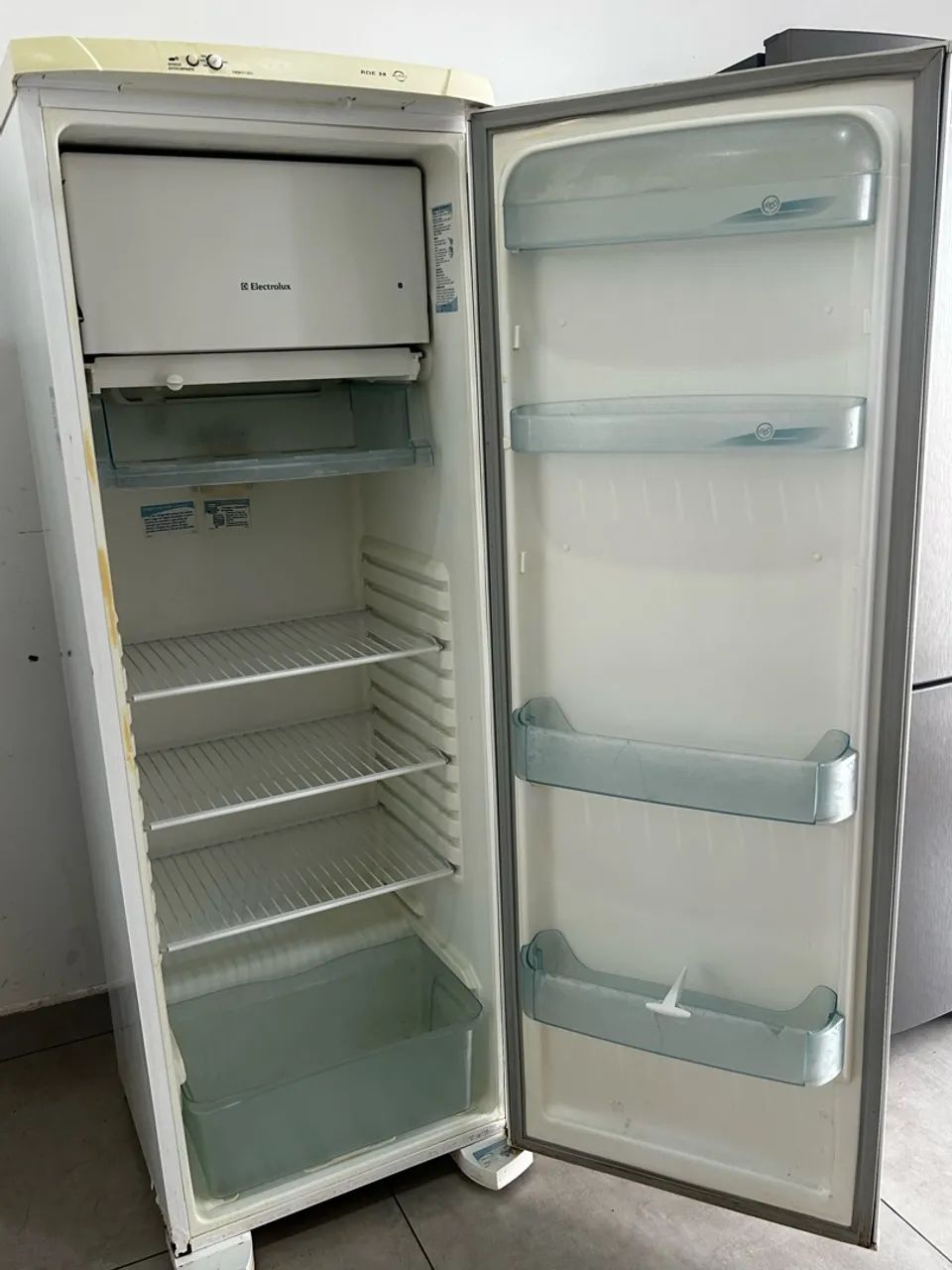 Geladeira Electrolux 110v - Foto 4