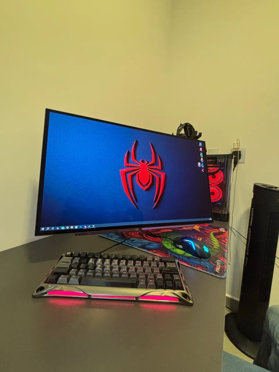 LG ULTRAGEAR OLED 27//240hz - Foto 4