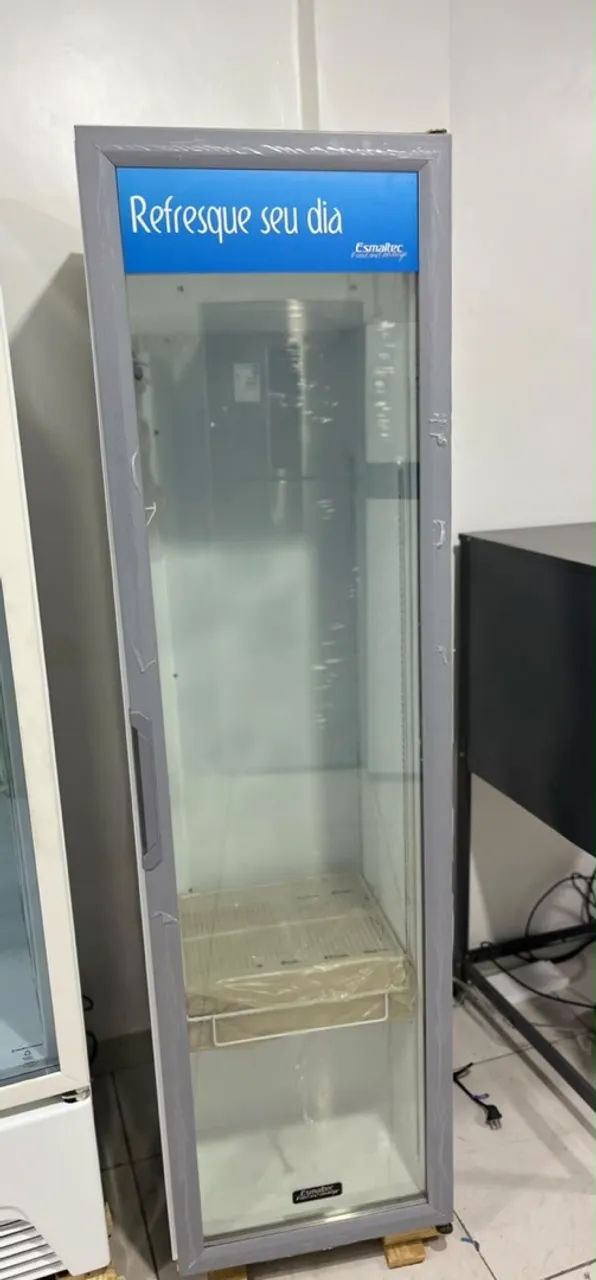 Expositor Esmaltec 